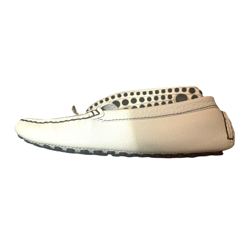 LOUIS VUITTON White Iridescent Leather Flat Loafers with Gold Flower, Size 38.5