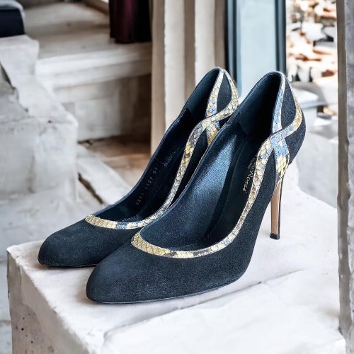 NEW GIANVITO ROSSI Black Suede Python Trimmed Pointed Toe Pumps, Size 39
