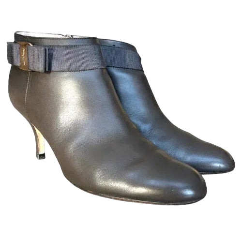 SALVATORE FERRAGAMO Anthracite Leather Bow Detail Ankle Booties, Size 6.5 C