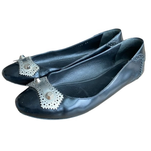 BALENCIAGA Arena Black Brogue Glossy Leather Metal Ballet Flats, Size 37