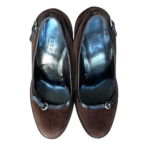 GUCCI Brown Suede And Leather Trim Buckle Detail Round Toe Pumps, Size 35.5