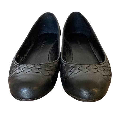 BOTTEGA VENETA Black Leather Intrecciato Cap Toe Ballet Flats, Size 37