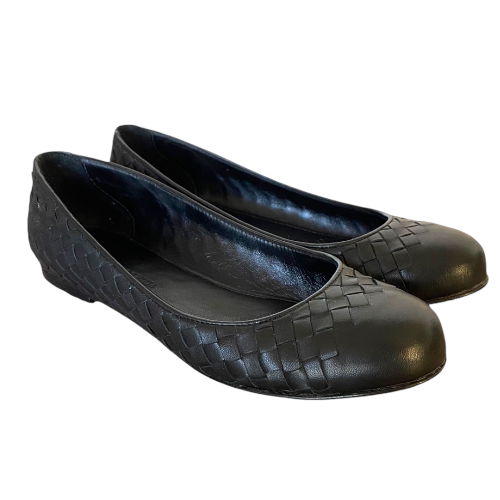 BOTTEGA VENETA Black Leather Intrecciato Cap Toe Ballet Flats, Size 37