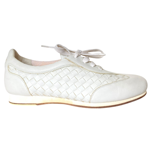 BOTTEGA VENETA White Leather Intrecciato Lace Up Low Top Sneakers, Size 36