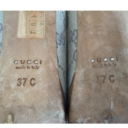 GUCCI Guccissima Greige GG Logo Leather Horsebit Platform Peep Toe Pumps, Size 37