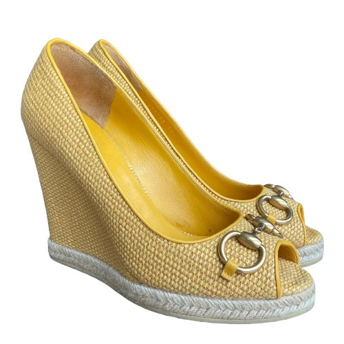 GUCCI Mustard Raffia Charlotte Horsebit Peep Toe Wedge Pumps, Size 38.5