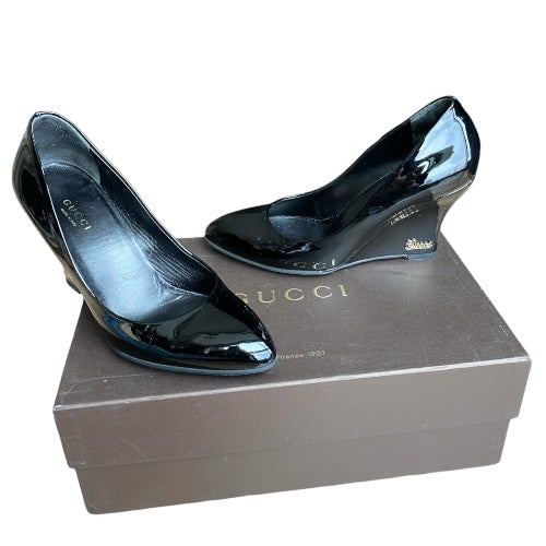 GUCCI Black Patent Leather Gucci Logo On Heel Wedge Pumps, Size 35