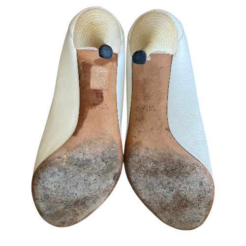 GUCCI Cellarius White Leather Silver Horsebit Buckle Peep Toe Pumps, Size 39