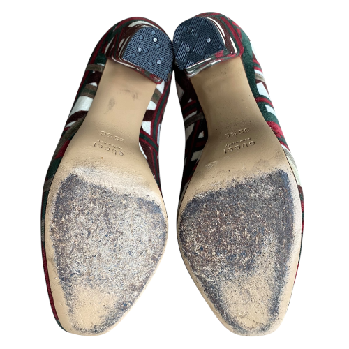 GUCCI Multicolor Burgundy, Green, Ivory Printed Velvet Pumps, Size 35.5 C