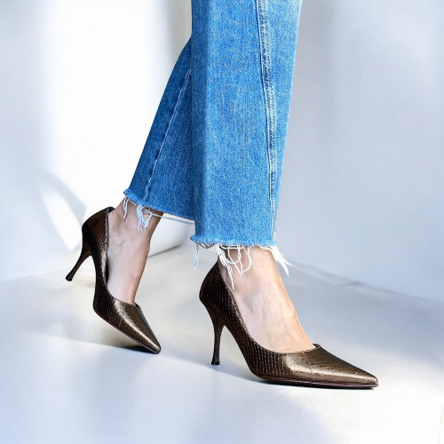 NEW DOLCE & GABBANA Metallic Brown Python Leather Pointed Toe Pumps, Size 38.5