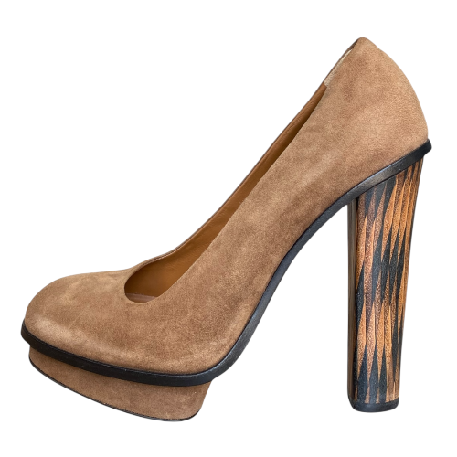 NEW FENDI Brown Suede Platform Pumps, Size 39