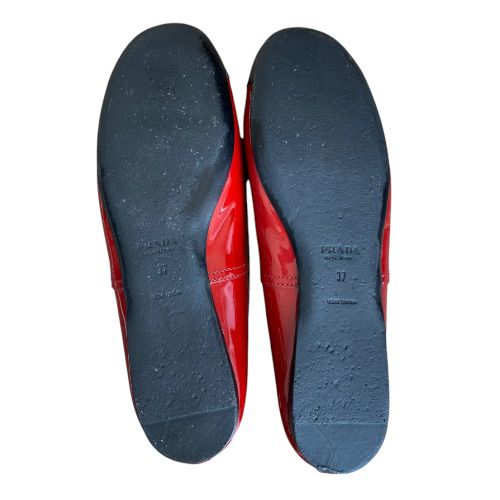 PRADA Red Patent Leather Black Patent Bow & Cap Toe Ballet Flats, Size 37