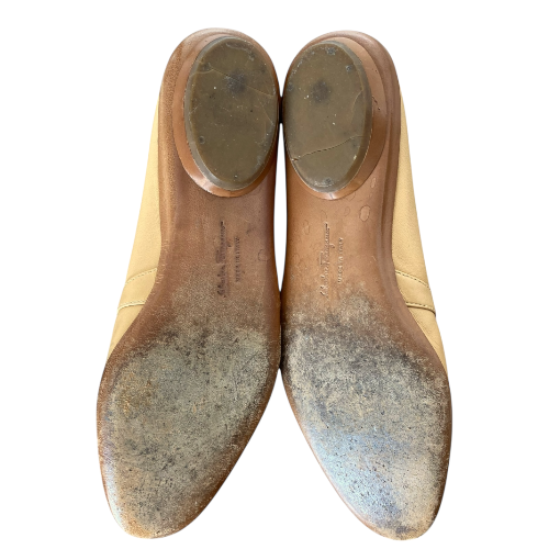 SALVATORE FERRAGAMO Audrey Beige Leather Ballet Flats, Size 35.5