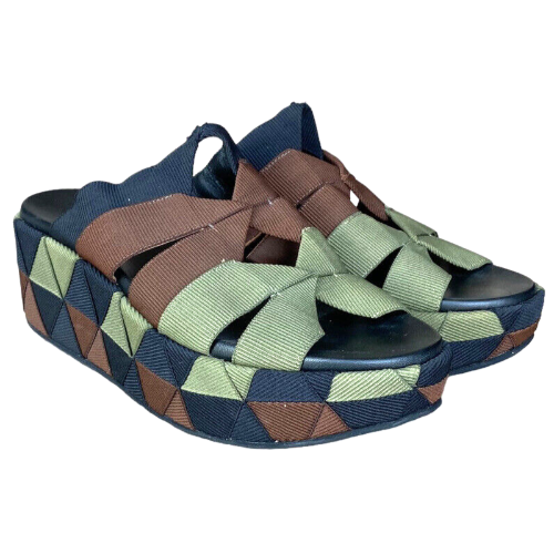 SALVATORE FERRAGAMO Elettra Camo Grosgrain Elasticated Platform Sandals, Size 40