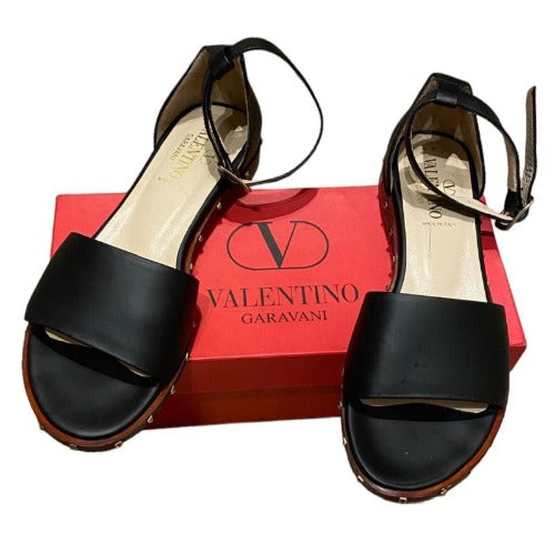 VALENTINO GARAVANI Black Leather Rockstud Ankle Strap Flat Sandals, Size 40