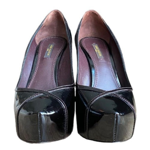 LOUIS VUITTON Maroon Color Patent Leather Pointed Toe Platform Pumps, Size 39