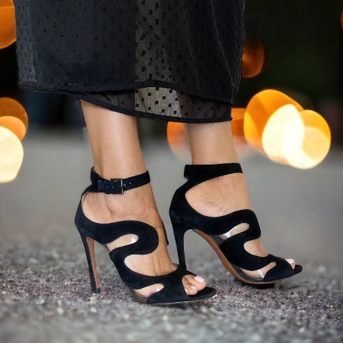 ALAIA 黒 スエード カットアウトデザイン サンダル ヒール付き
