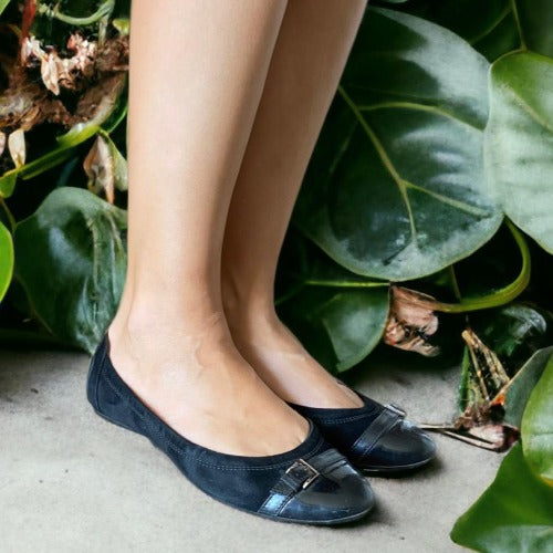 TOD’S Black Suede, Patent Leather Cap Toe, Buckle Detail Ballet Flats, Size 40