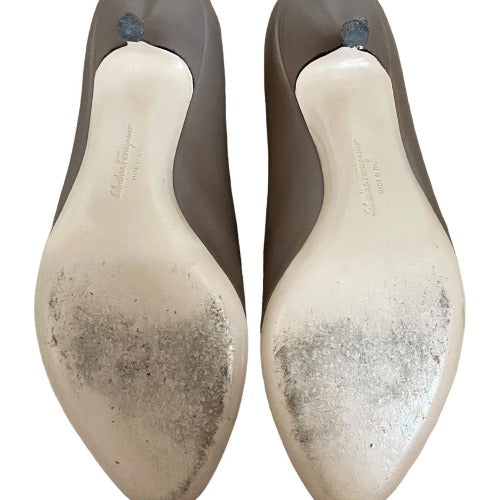SALVATORE FERRAGAMO Taupe Leather Vara Bow Peep Toe Pumps, Size 37