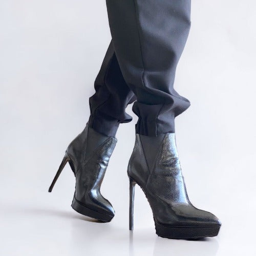 YVES SAINT LAURENT Black Leather Pointed Toe Ankle Platform Booties, Size 40.5