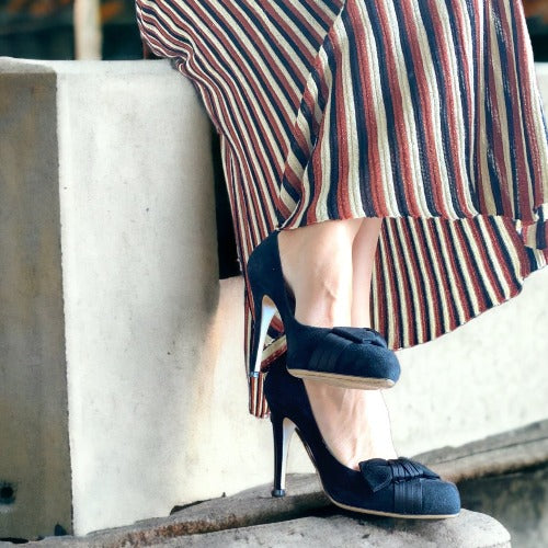 VALENTINO Black Suede Satin Bow Detail Pumps, Size 39