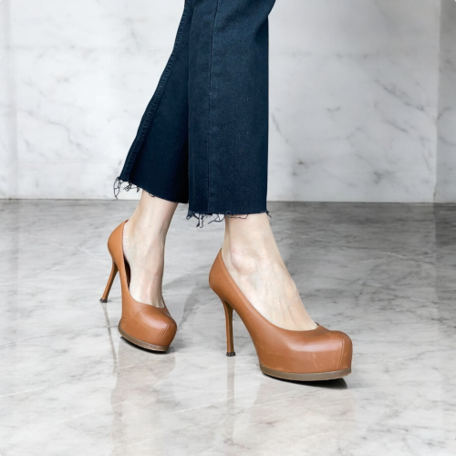 YSL YVES SAINT LAURENT Brown Leather Tribtoo Tribute Platform Pumps Size 38.5