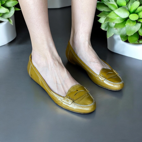 YSL YVES SAINT LAURENT Olive Green Patent Leather Flat Loafers, Size 38