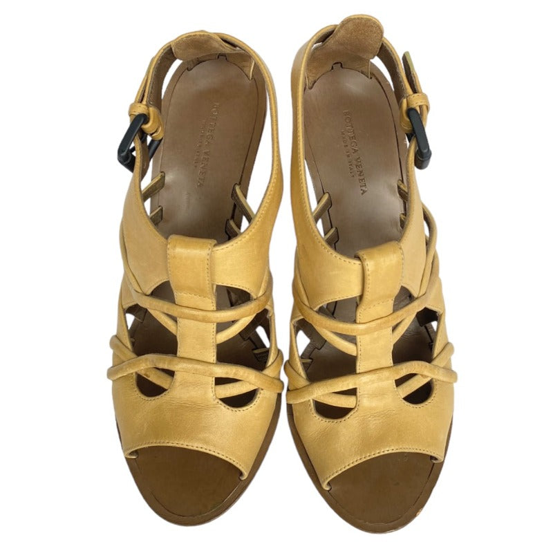 BOTTEGA VENETA Cream Leather Strappy ,Wooden Platform, Heel Sandals, Size 38