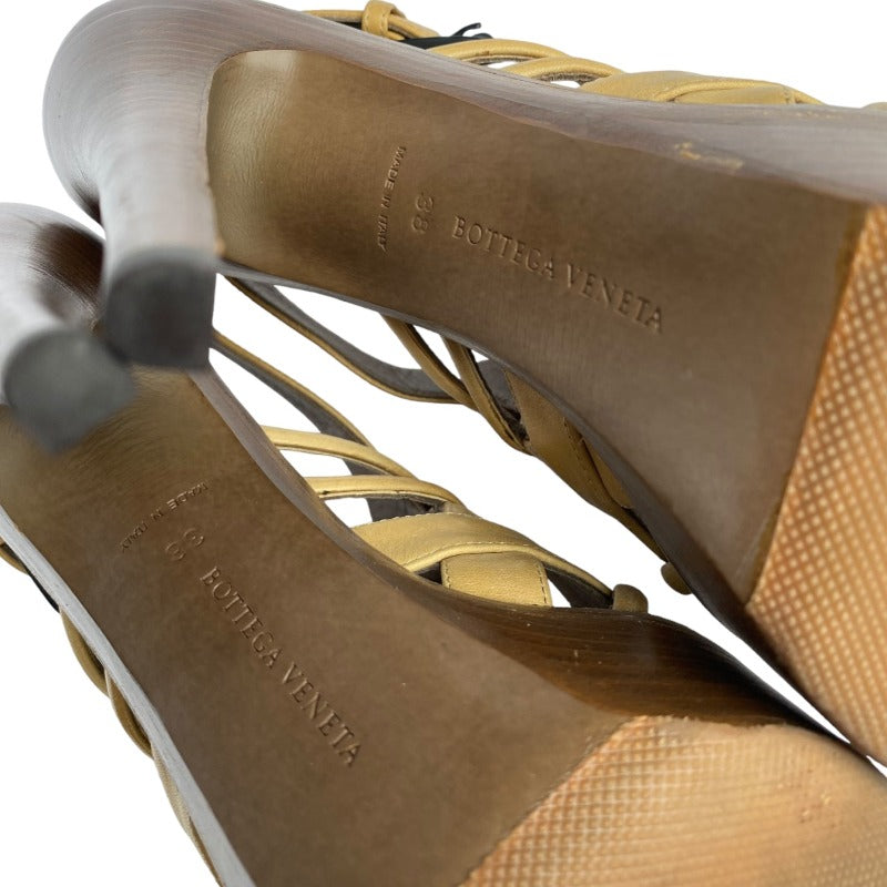 BOTTEGA VENETA Cream Leather Strappy ,Wooden Platform, Heel Sandals, Size 38