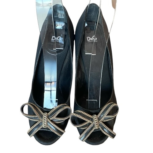 DOLCE & GABBANA Black Fabric Chain Bow Detail Peep Toe Pumps, Size 37.5