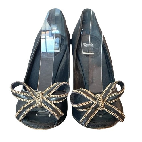DOLCE & GABBANA Black Fabric Chain Bow Detail Peep Toe Pumps, Size 37.5