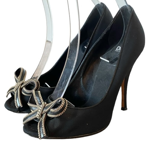 DOLCE & GABBANA Black Fabric Chain Bow Detail Peep Toe Pumps, Size 37.5