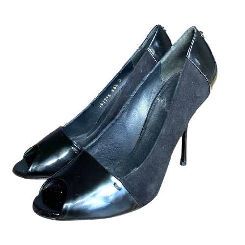 GUCCI Black Suede & Patent Leather GG Logo Detail Peep Toe Pumps, Size 38.5 C
