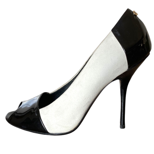 GUCCI White Nubuck Black Patent Peep Toe Pumps, Size 36C