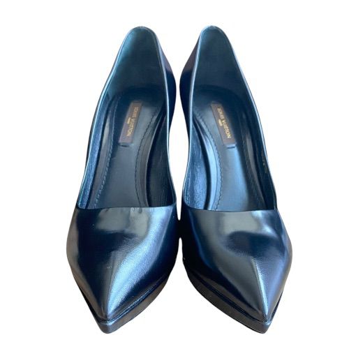 LOUIS VUITTON Black Leather Gold Detail Pointed Toe Pumps, Size 35.5