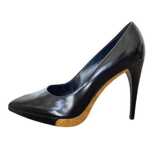 LOUIS VUITTON Black Leather Gold Detail Pointed Toe Pumps, Size 35.5