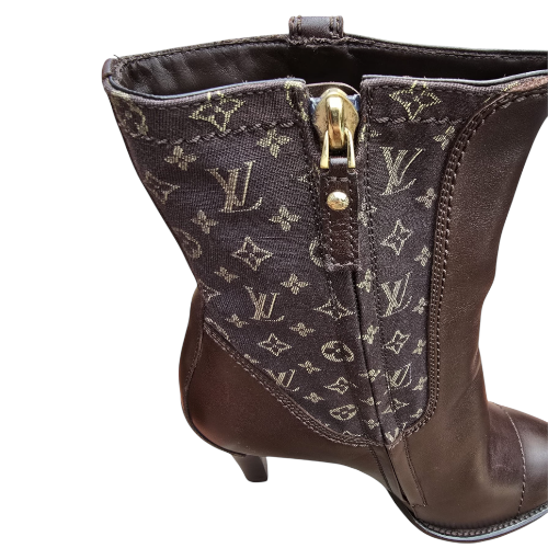 NEW LOUIS VUITTON Brown Leather Mini Lin Jodie Monogram Ankle Boots, Size 40