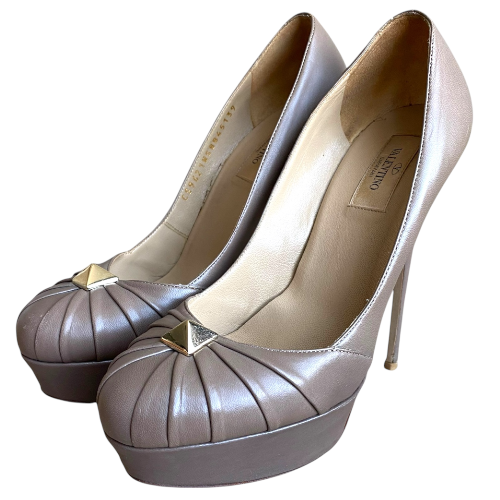 VALENTINO Brown Taupe Leather Rockstud Pleated Platform Pumps, Size 39