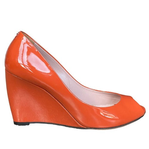 GUCCI Burnt Orange Patent Leather Peep Toe Monogram Heel Wedge Sandals Size 39.5