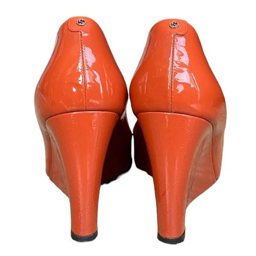 GUCCI Burnt Orange Patent Leather Peep Toe Monogram Heel Wedge Sandals Size 39.5