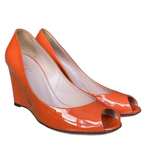 GUCCI Burnt Orange Patent Leather Peep Toe Monogram Heel Wedge Sandals Size 39.5